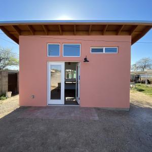 Exterior approach to casita